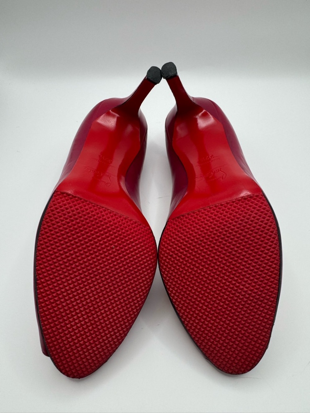 Christian Louboutin Very Privé 100 Peep-Toe Pump | Berry Leather | Size 37.5 - Picture 6 of 8